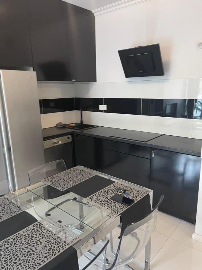 House4You Apartament Sakura Airport Chopin Varsóvia Exterior foto